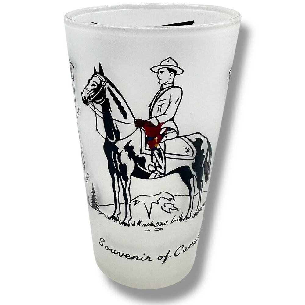 Vintage Souvenir of Canada Souvenir Glass Frosted Tumbler  Hazel Atlas